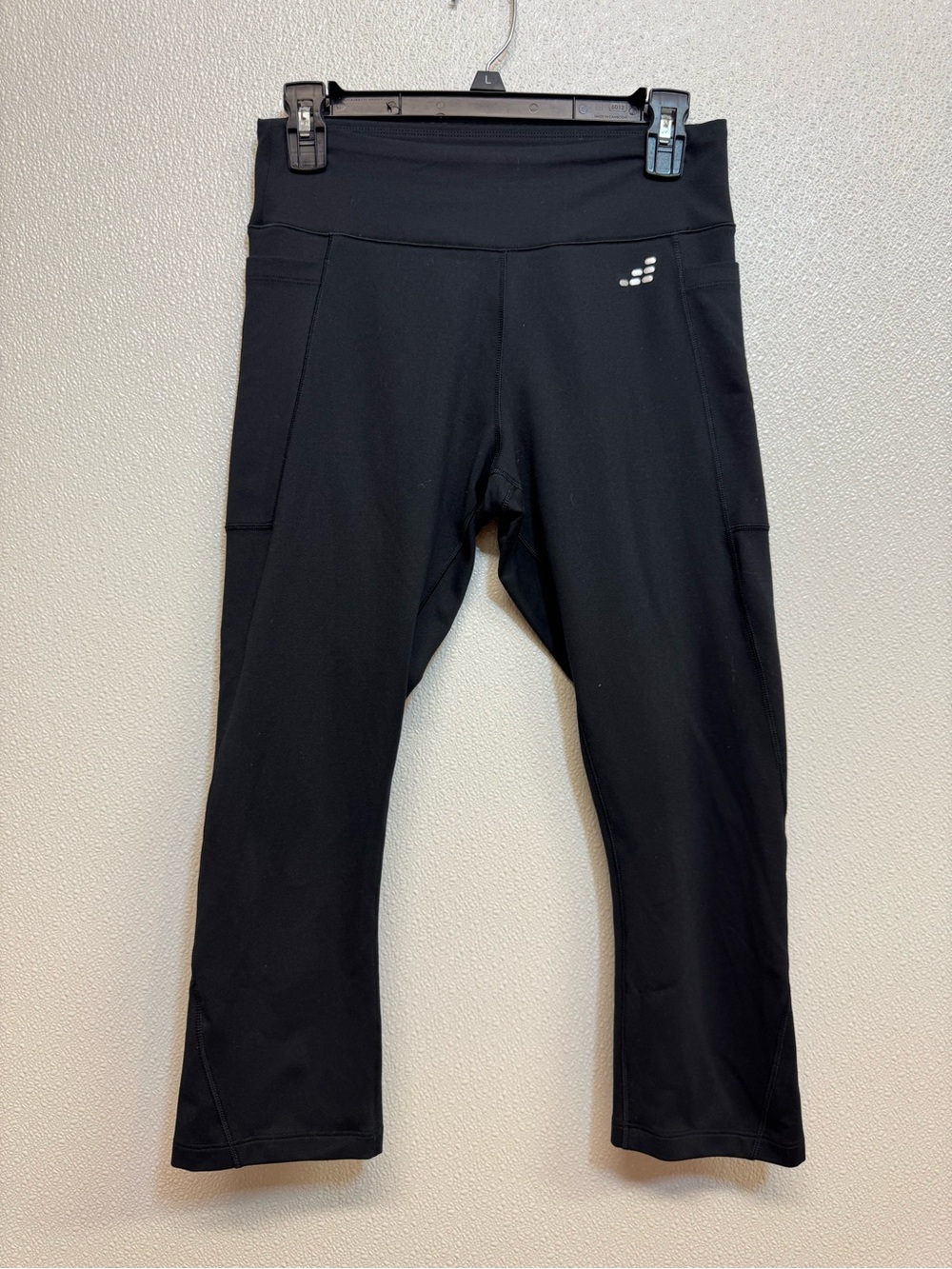 bcg Black Capri Leggings with Side Pockets Sz M (E-23)